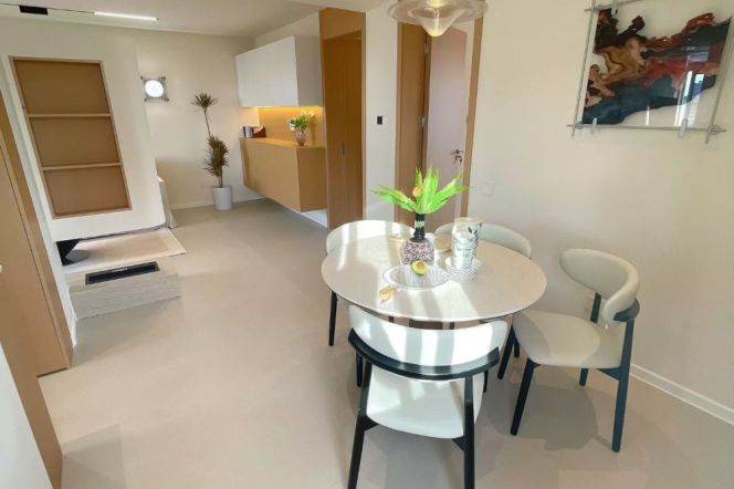 High-Floor 2BR Apartment in Xujiahui