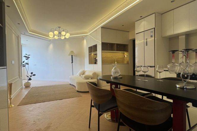 3BR Apartment near Caobao Rd Metro (L1/L12)
