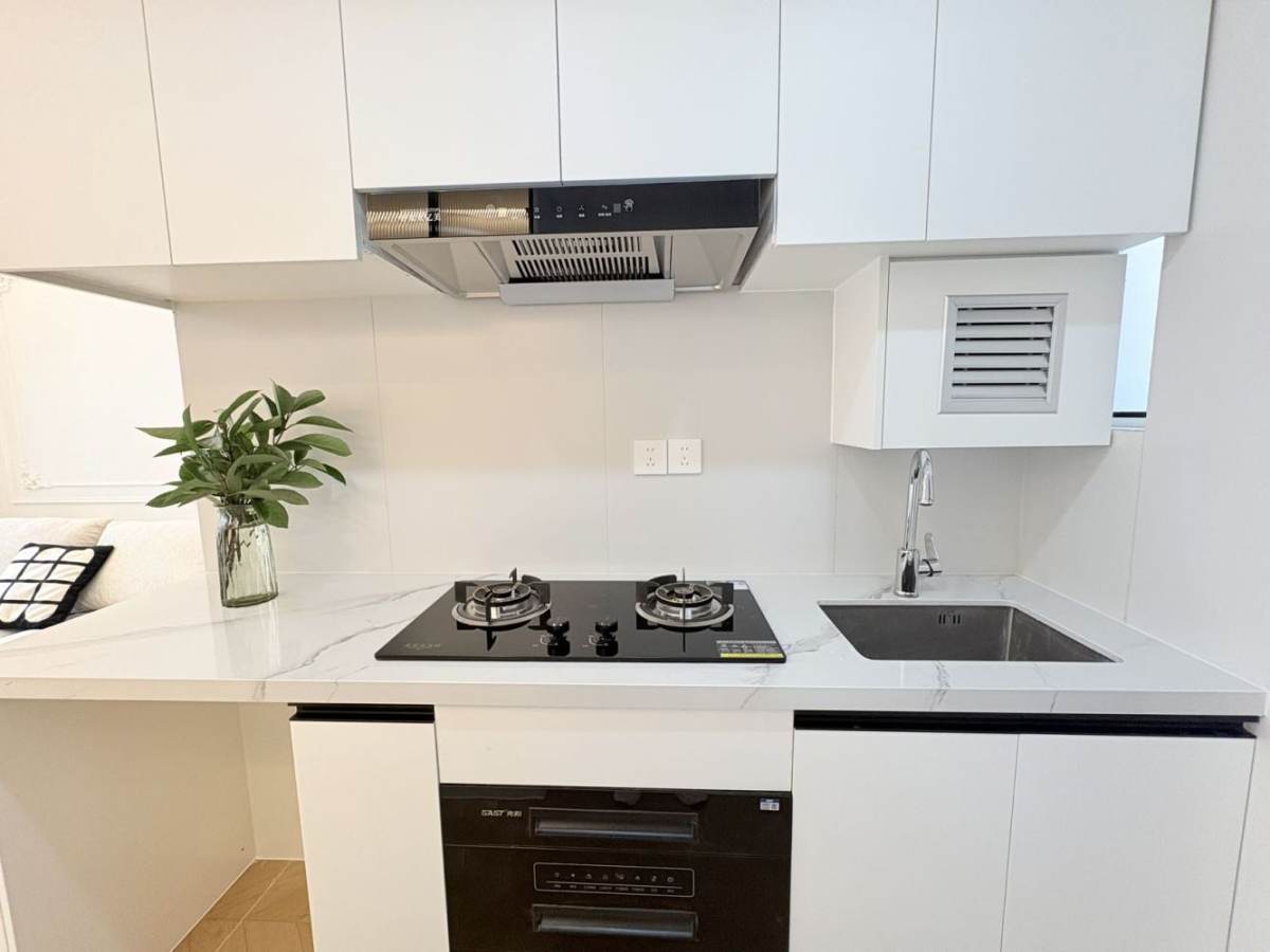 Housing image — Kitchen