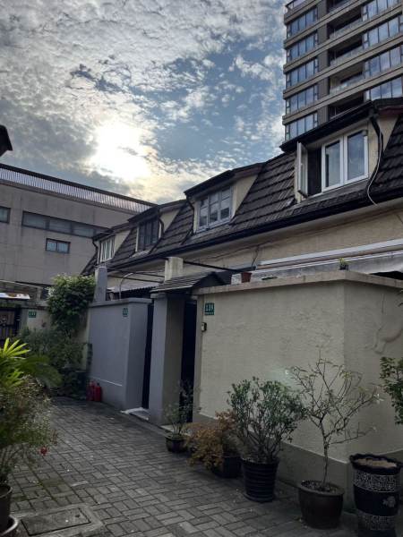 Housing image — Compound