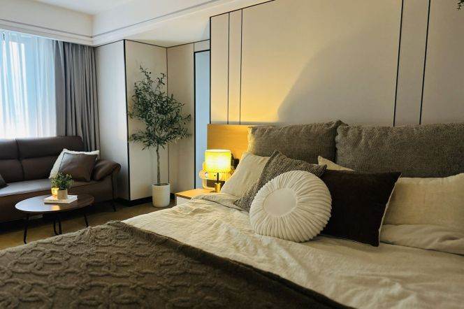 1BR Serviced Apartment in Jing'an