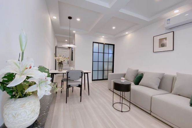 Modern 1BR Apartment near Zhongshan Park (L11/L13)