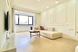 Spacious 1BR Apartment in Xujiahui
