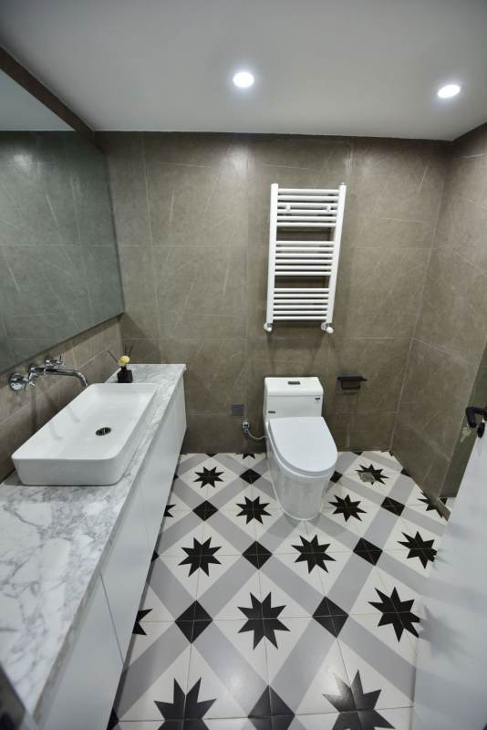 Housing image — Bathroom