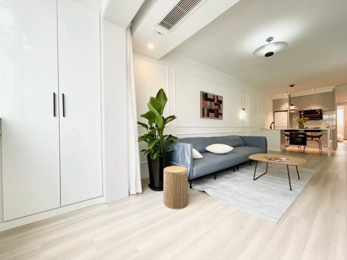 Housing image — Living Room