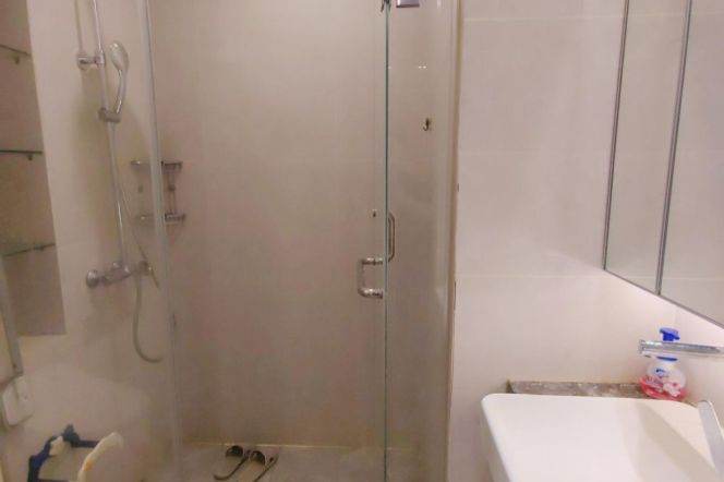 High-Floor 1BR Apartment near Oriental Sports Center Metro (L6/L8/L11)