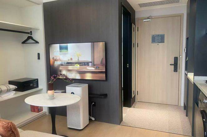 1BR Serviced Apartment near Xiangyin Rd Metro (L8)
