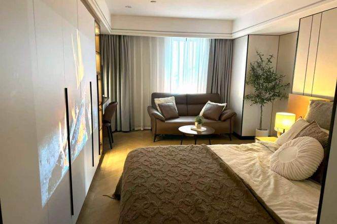 1BR Apartment in Jing'an