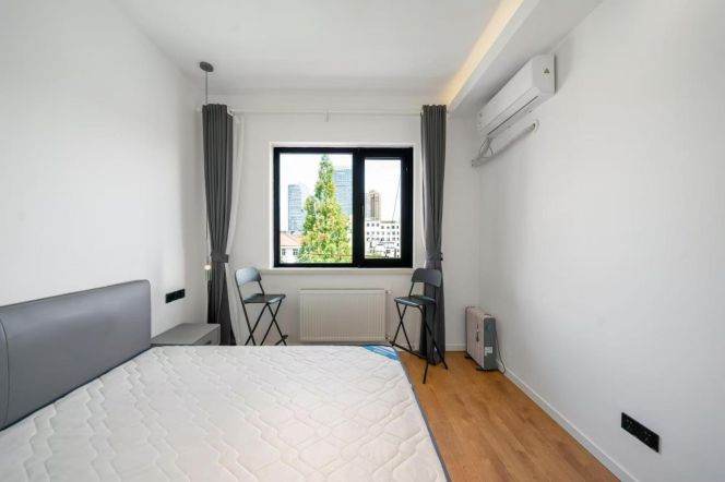 1BR Apartment in Old Xuhui (L2/L7/L14)