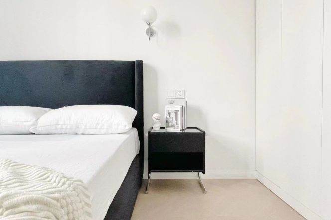 1BR Apartment near Hongqiao Rd Metro (L3/L4/L10)