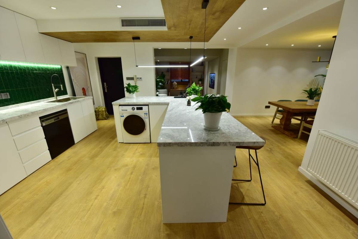 Housing image — Dining Area