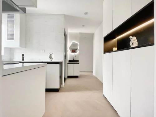 Housing image — Kitchen