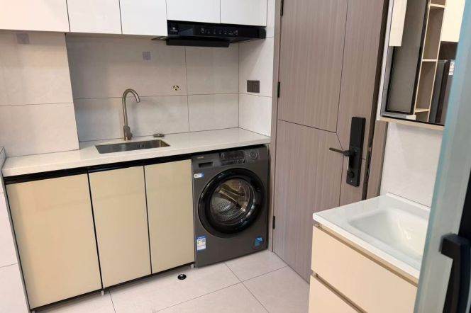 1BR Serviced Apartment in Hongkou / Fudan Uni