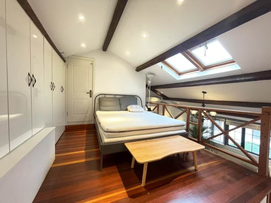 Housing image — Bedroom