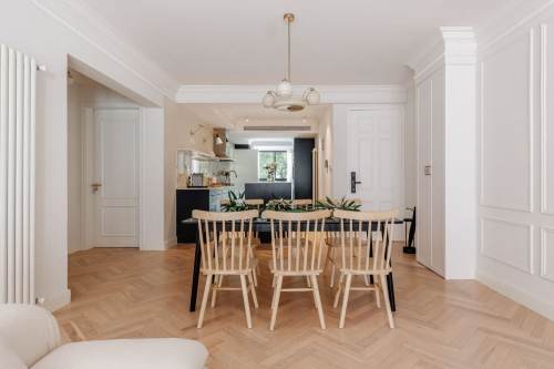 Housing image — Dining Area