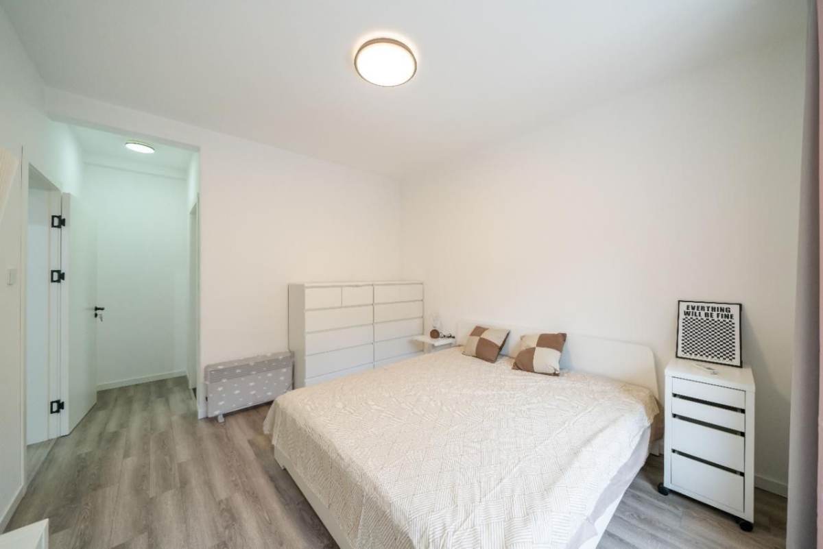 Housing image — Bedroom