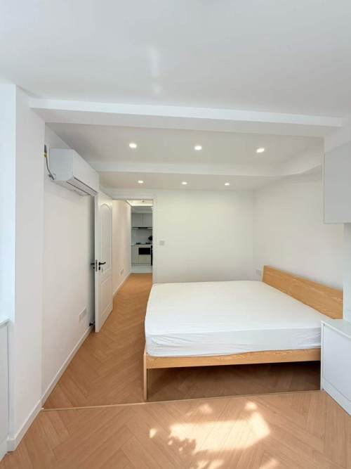 Housing image — Bedroom
