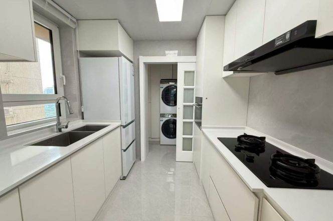 3BR Apartment at Joffre Garden (L1/L10/L12)
