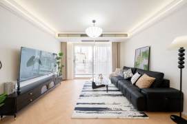 High-Floor Modern Bright 3BR Apartment near Longde Rd Metro (L11/L13)