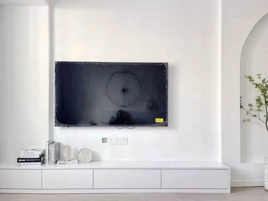 Housing image — Living Room