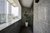 Housing image — Balcony