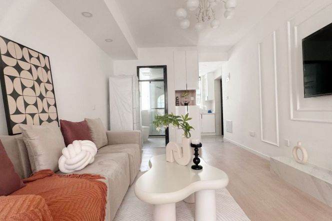 Bright Modern 1BR Apartment near Zhongshan Park