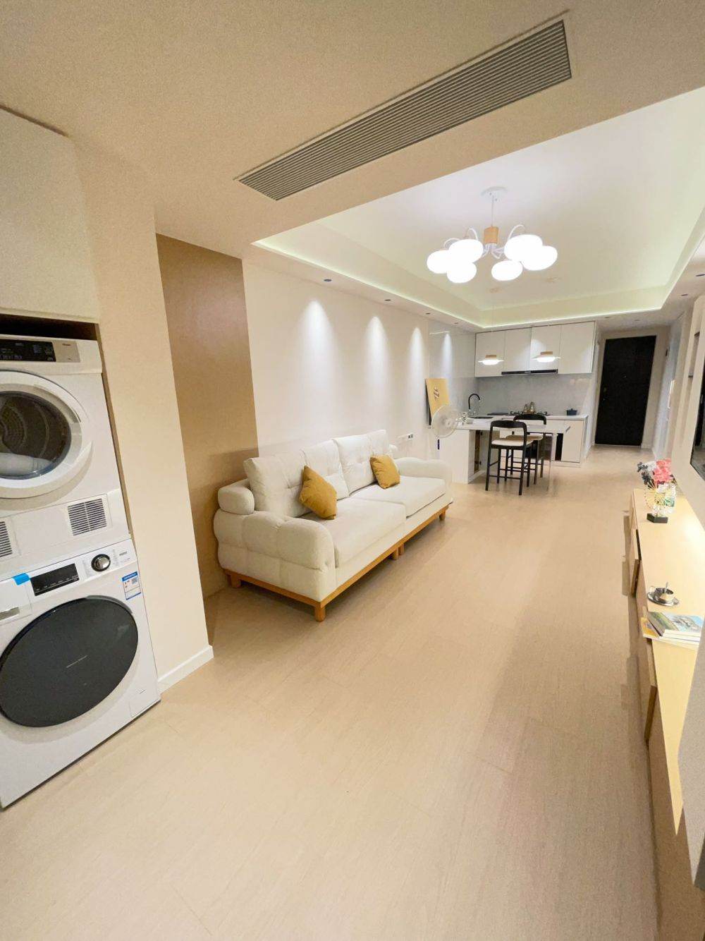 Housing image — Living Room