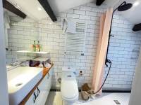 Housing image — Bathroom