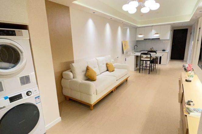 Spacious Modern 1BR Lane House in Old Xuhui with Terrace