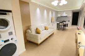 Spacious Modern 1BR Apartment in Old Xuhui with Private Garden
