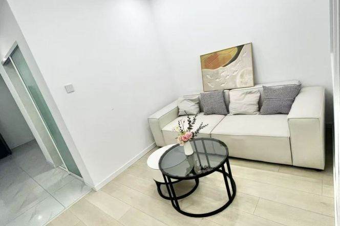 1BR Apartment near Zhongshan Park (L2/L3/L4)