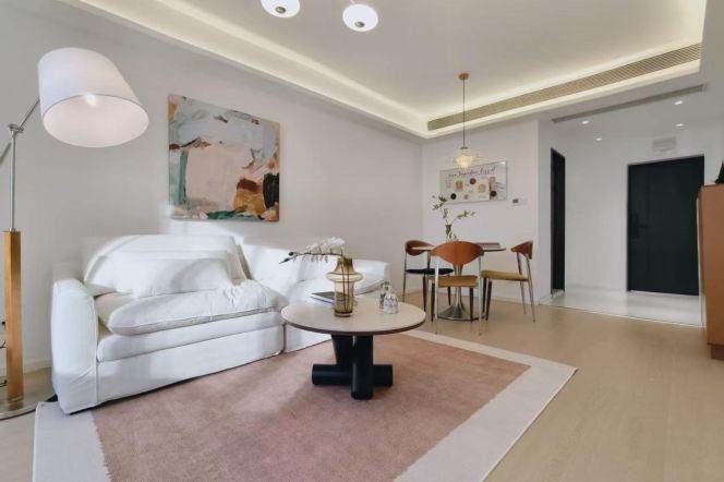 Spacious 1BR Apartment near West Bund (L13)