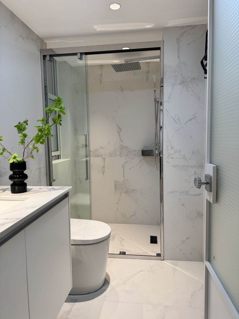 Housing image — Bathroom