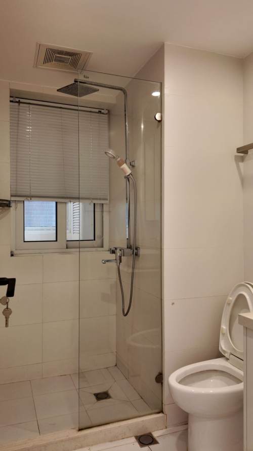 Housing image — Bathroom