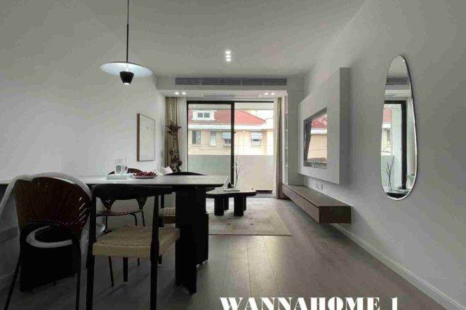 Bright Modern 2BR Apartment near Jiaotong University Metro