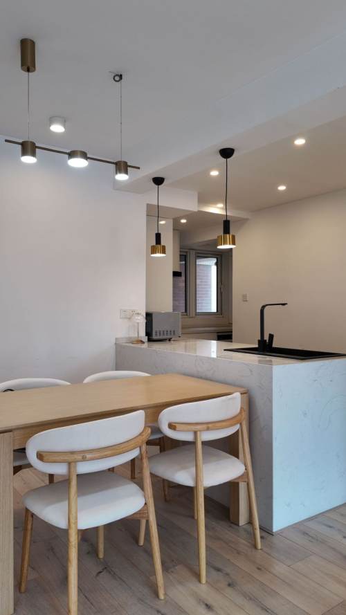 Housing image — Dining Area