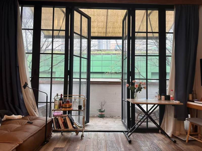 Housing image — Living Room