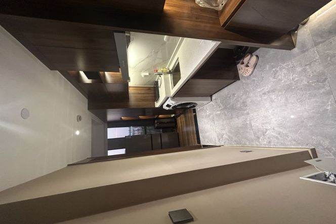 1BR Apartment in Jing'an