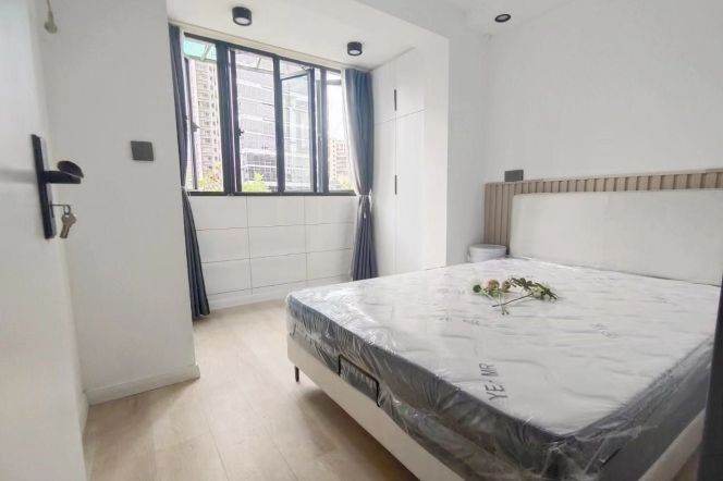 2BR Apartment near Zhongshan Park (L3/L4)