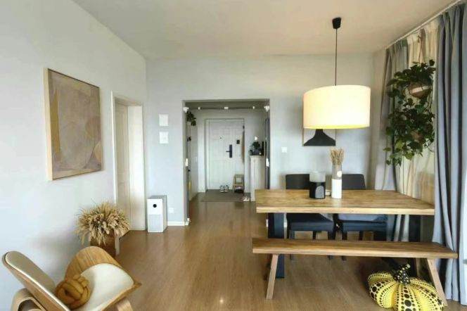 Spacious 2BR Apartment at Mingyuan Century City (L1/L10/L12)