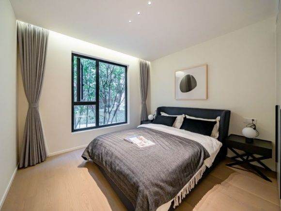 Housing image — Bedroom