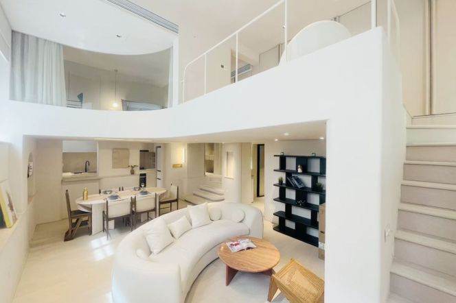 Spacious 2BR Apartment in Old Xuhui (L1/L10)