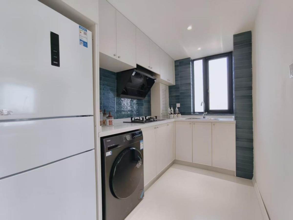 Housing image — Kitchen
