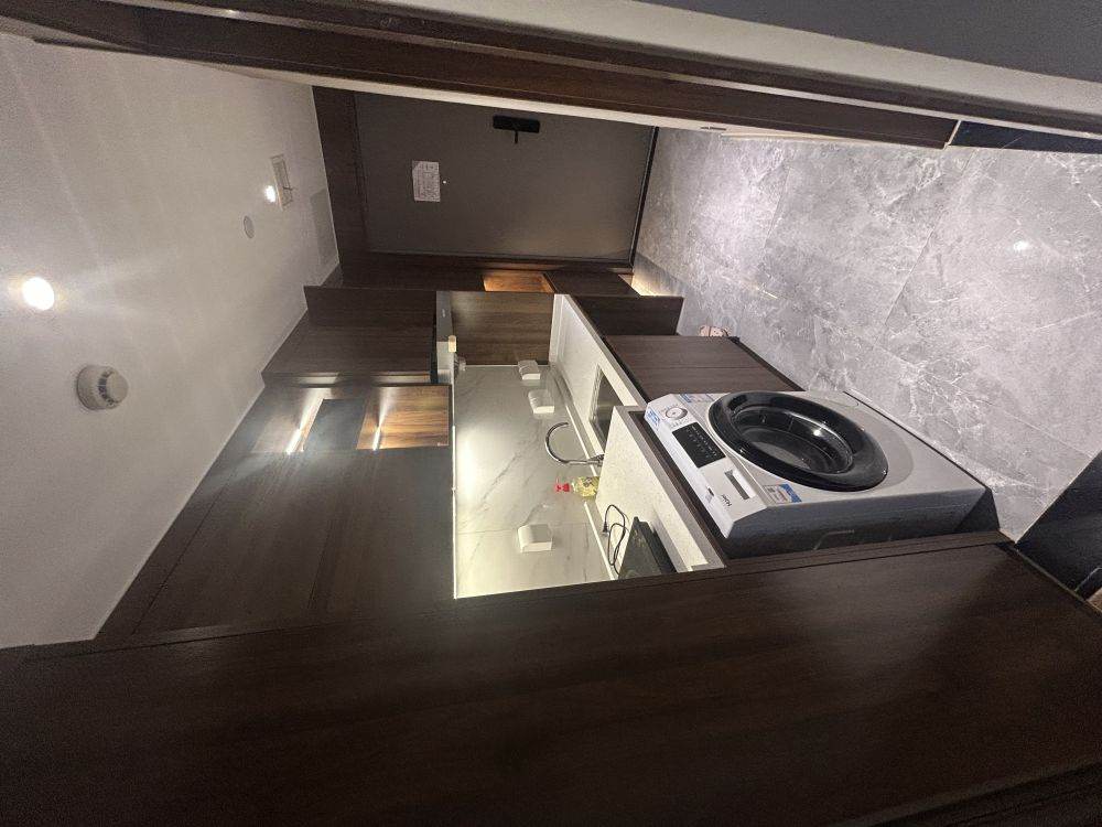 Housing image — Kitchen