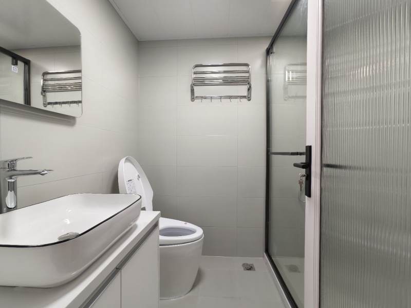 Housing image — Bathroom