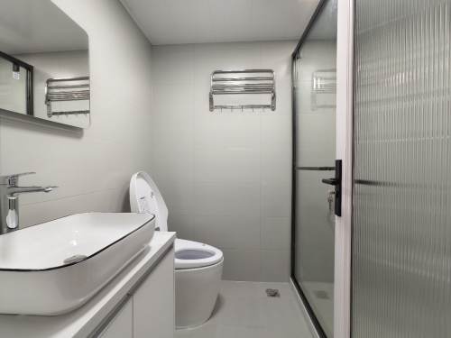 Housing image — Bathroom