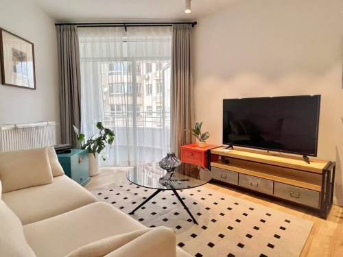 Housing image — Living Room