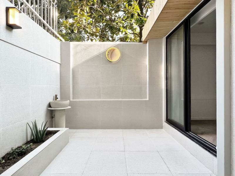 Housing image — Garden