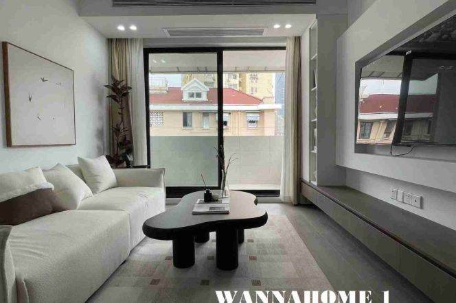 Bright Modern 2BR Apartment near Jiaotong University Metro