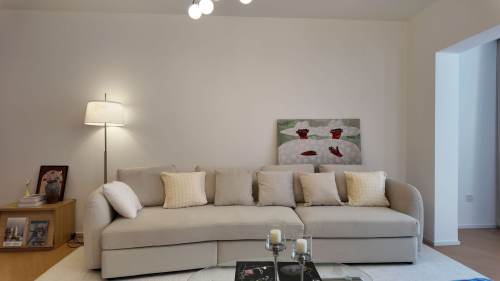 Housing image — Living Room